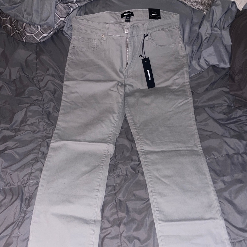 Brand new Fashion Nova jeans with tag.